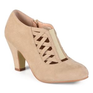 Journee Collection women's Piper suede booties